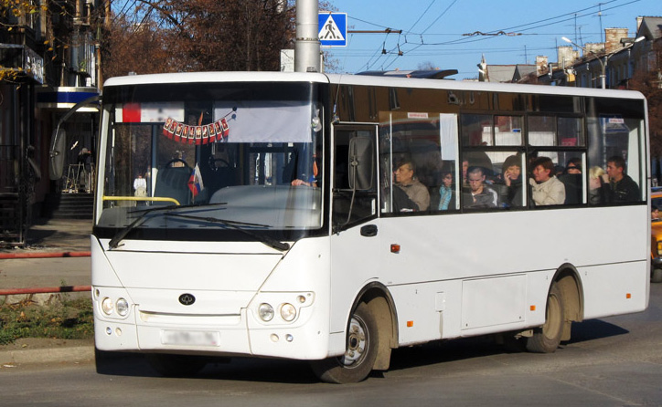 Каменск уральский автобусы 203. Автобусы Каменск-Уральский. Автобусы в Каменске Уральском. Уральский автобус. Автобус 16 Каменск Уральский.