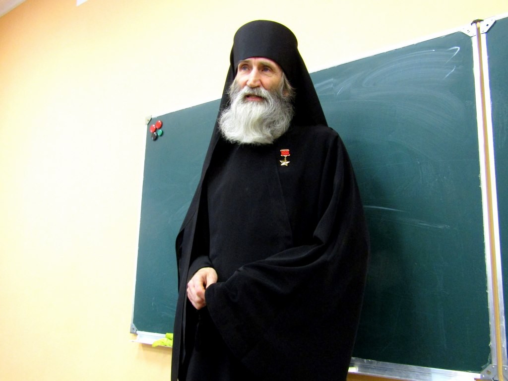 Отец киприан герой монах. Инок Киприан Бурков. Монах Киприан Бурков герой советского Союза. Отец Киприан Бурков.