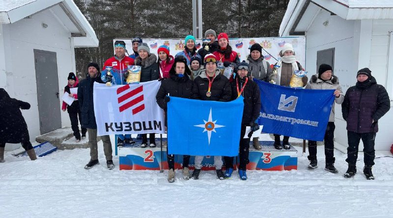 В минувшие выходные личный состав 63 пожарно-спасательного отряда ФПС ГПС Главного управления МЧС России по Свердловской области принял участие в городской «Спартакиаде-2026», прошедшей на базе лыжно-биатлонного комплекса «Берёзовая роща» В минувшие выходные личный состав 63 пожарно-спасательного отряда ФПС ГПС Главного управления МЧС России по Свердловской области принял участие в городской «Спартакиаде-2026», прошедшей на базе лыжно-биатлонного комплекса «Берёзовая роща»