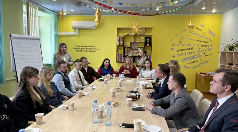 Молодежный совет и парламент: в Каменске-Уральском выстраивают диалог с молодежью