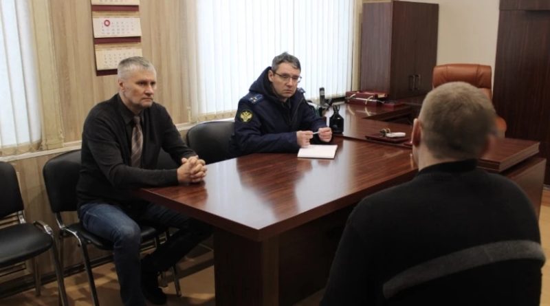 Представители прокуратуры и омбудсмена посетили каменскую ИК-47