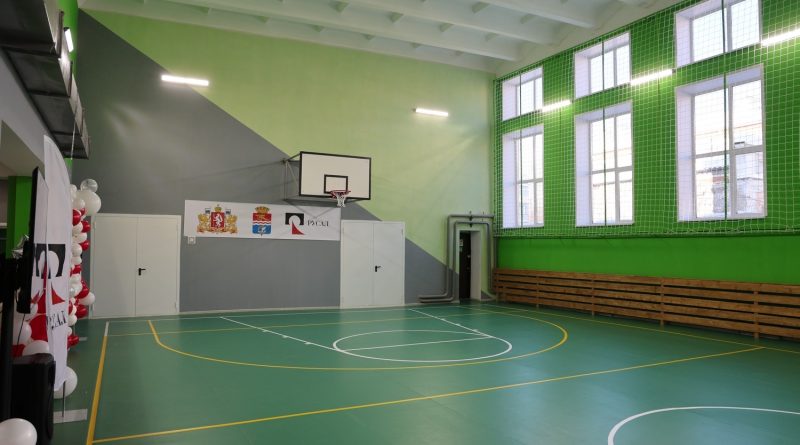 Будущим медикам — современный спортивный зал