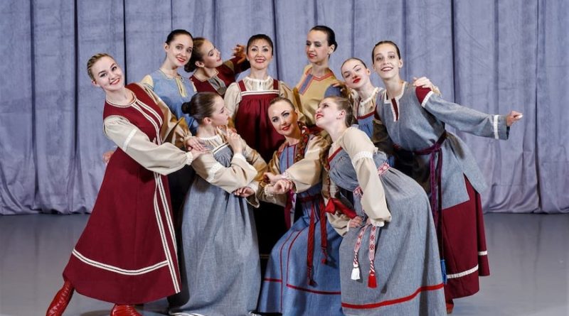 Заслуженному коллективу народного творчества хореографическому ансамблю «Юность» — 55 лет!