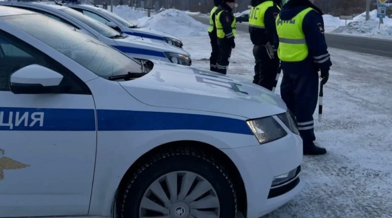 В Каменске-Уральском госавтоинспекторами выявлен гражданин с наркотиком