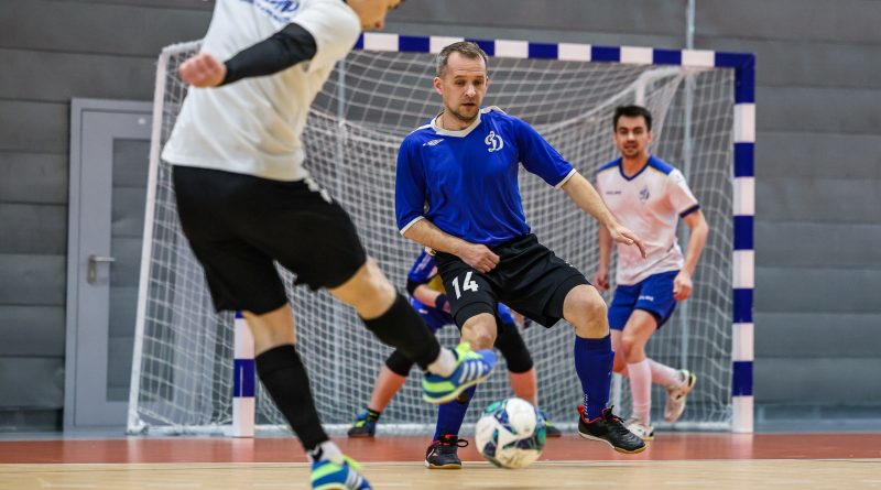 Футбольная команда «Динамо» органов внутренних дел Каменска-Уральского приняла участие в турнире, посвященном годовщине создания службы экономической безопасности и противодействия коррупции Футбольная команда «Динамо» органов внутренних дел Каменска-Уральского приняла участие в турнире, посвященном годовщине создания службы экономической безопасности и противодействия коррупции