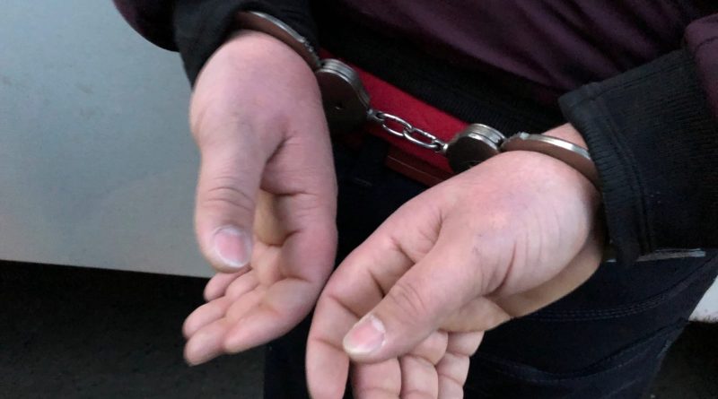 Оперативники задержали подозреваемого в краже телефона