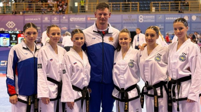 Губернатор отметил наших мастеров тхэквондо