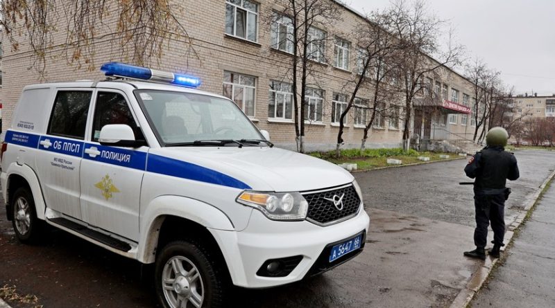 Антитеррористические учения прошли в учебных заведениях Каменска-Уральского