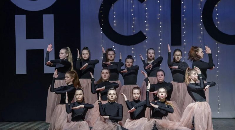 «Танцуй под облаками»: «Дива» приглашает на юбилейный концерт