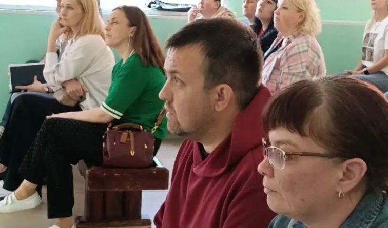 Родительское собрание в ГБОУ СО «Каменск-Уральская школа»