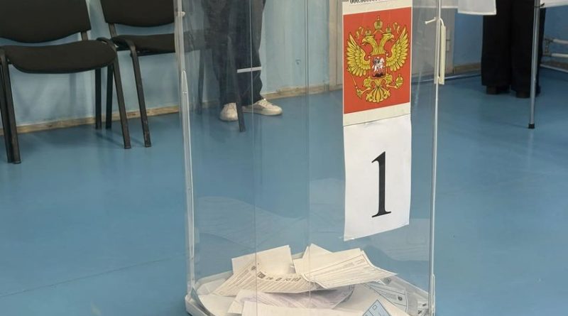 Сегодня в Каменске-Уральском в 8:00 начали работать 70 избирательных участков